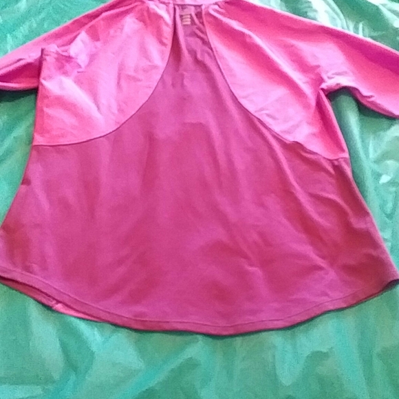 🌼 Under Armour Long Sleeves - Picture 6 of 7